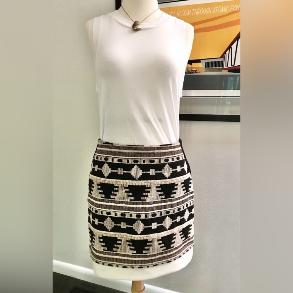 New Moon Collection Anthropologie Stitch Fix Alia Tribal Skirt M NWOT Boho